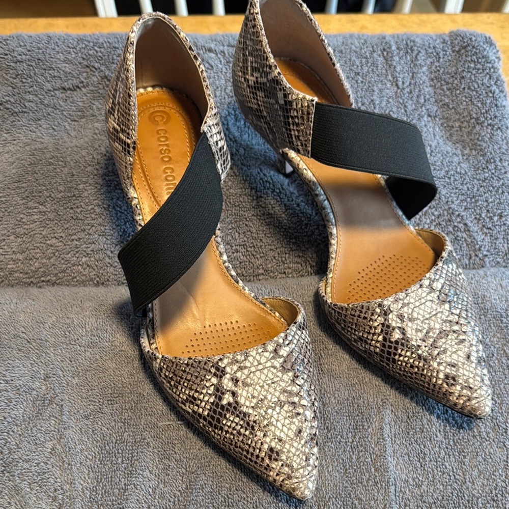 Corso Como Black and Gray Heels with Elegant Design